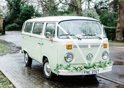 surrey wedding car hire