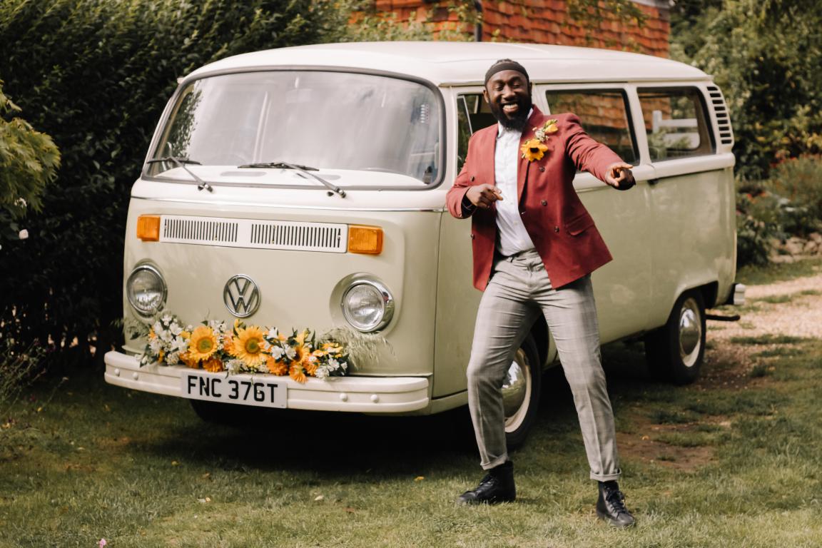campervan wedding - buttercup bus